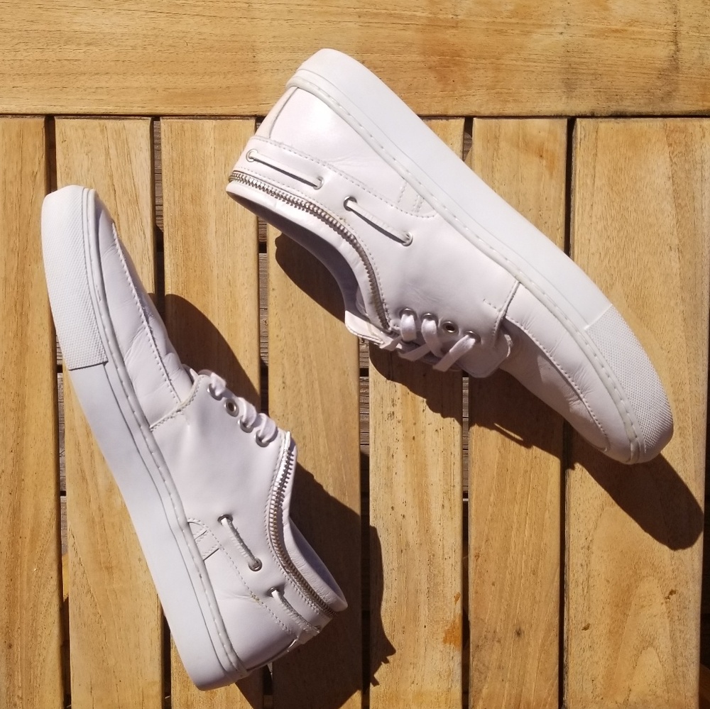 Creative Reacreation Mens hi-lo tops size 9.5